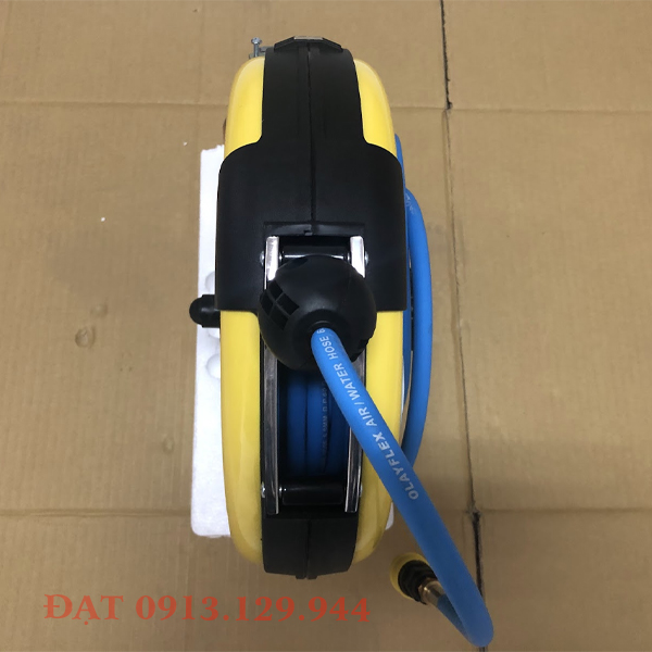 Cuộn dây dẫn khí nén tự rút A0813