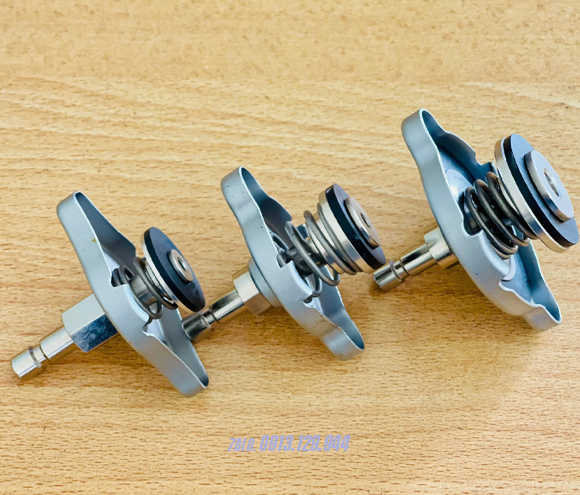 Bộ kiểm tra rò rỉ két nước JTC-1414