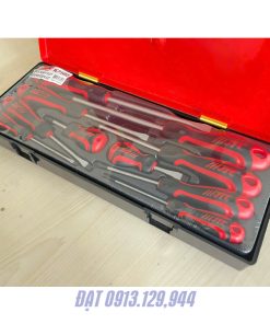 Hộp bộ tô vít Đài Loan hiệu JTC-K7102
