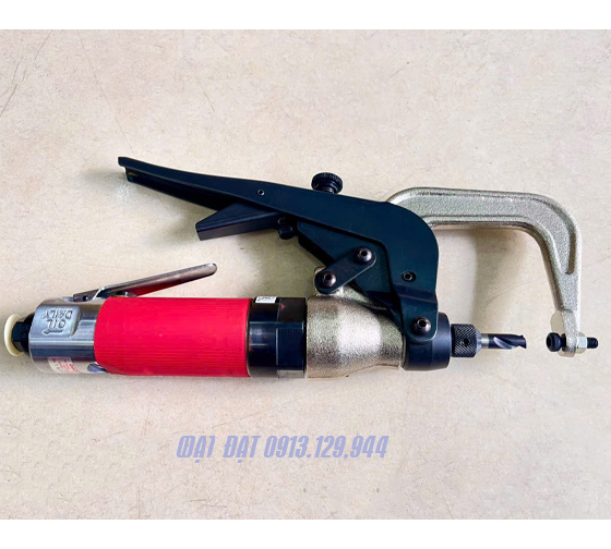 Máy khoan mối hàn bấm shinano SI-5800 Máy khoan mối hàn bấm shinano SI-5800